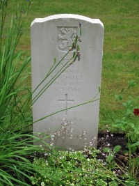 Brookwood Military Cemetery - Schutz, Rene